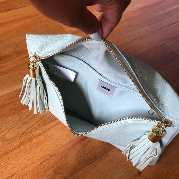 ASOS mint clutch - Picture 5 of 6
